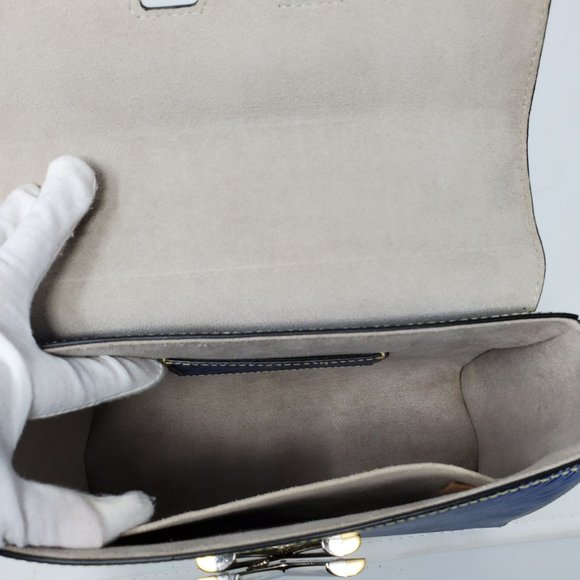 Louis Vuitton Twist MM Blue Denim Epi Leather Bag - Picture 14 of 16